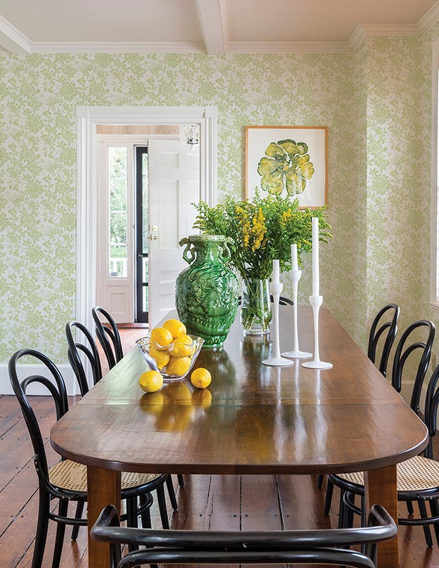 4074-26628 Helen Light Green Floral Trail Wallpaper