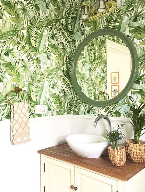 FD24136 Palm leaves Banana Leaf White Green Tropical Wallpaper