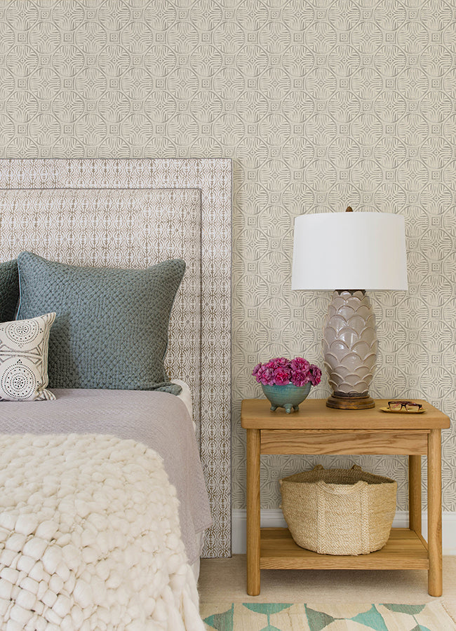 3125-72313 Sandee Grey Medallion Wallpaper