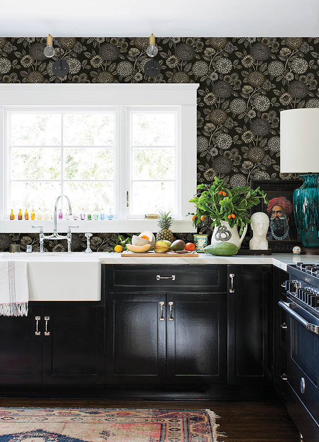 3125-72327 Zalipie Black Floral Trail Wallpaper