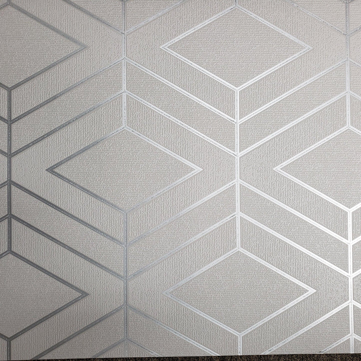 WM423440 Geometric Gray Silver Glitter Triangle Wallpaper - wallcoveringsmart