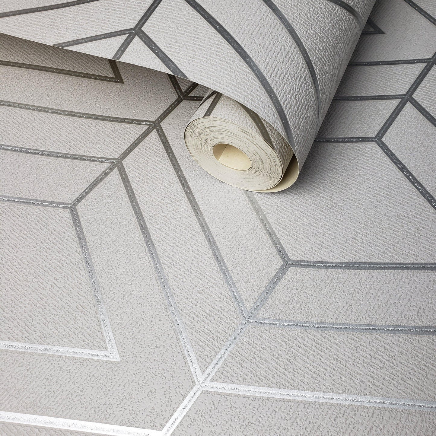 WM423440 Geometric Gray Silver Glitter Triangle Wallpaper - wallcoveringsmart