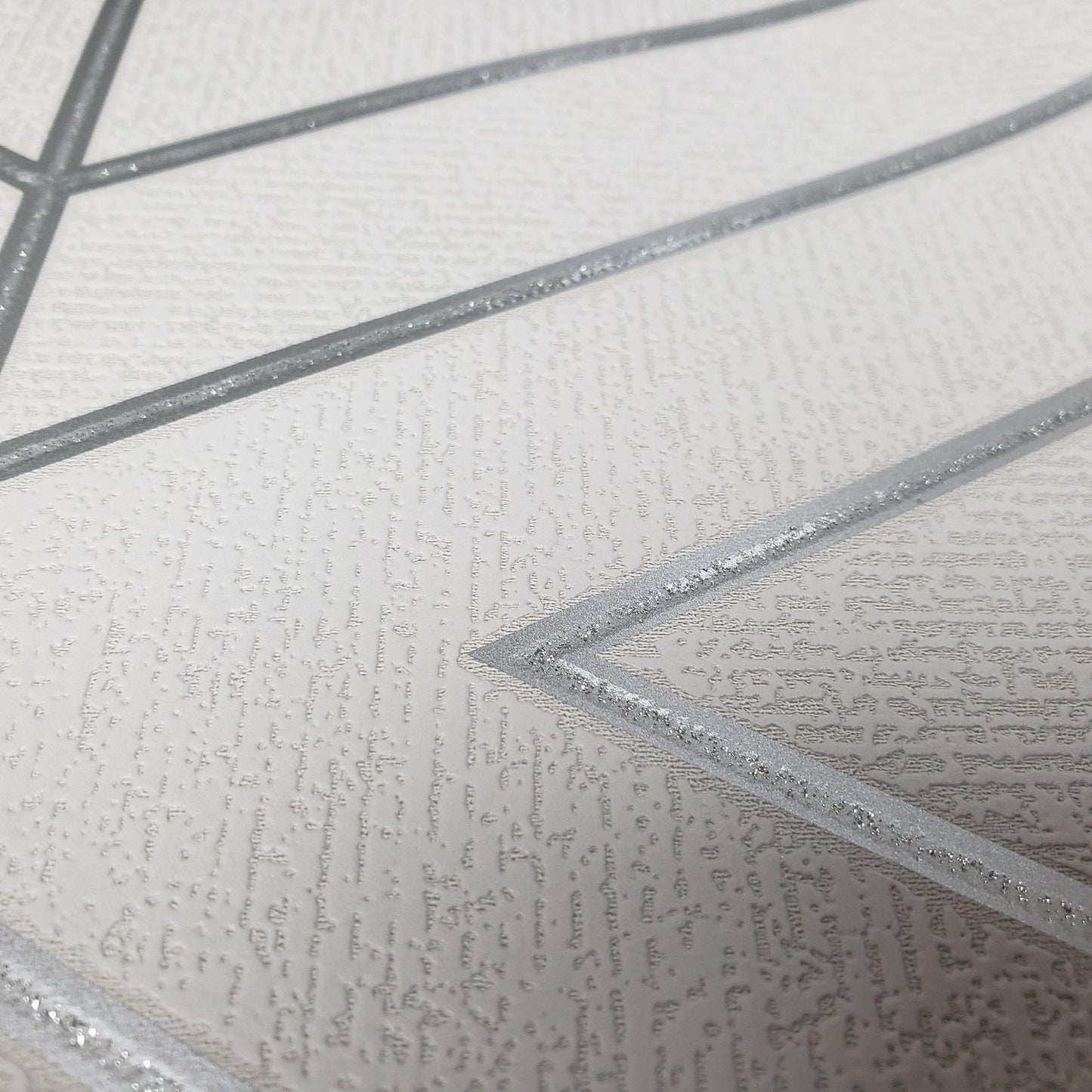 WM423440 Geometric Gray Silver Glitter Triangle Wallpaper - wallcoveringsmart