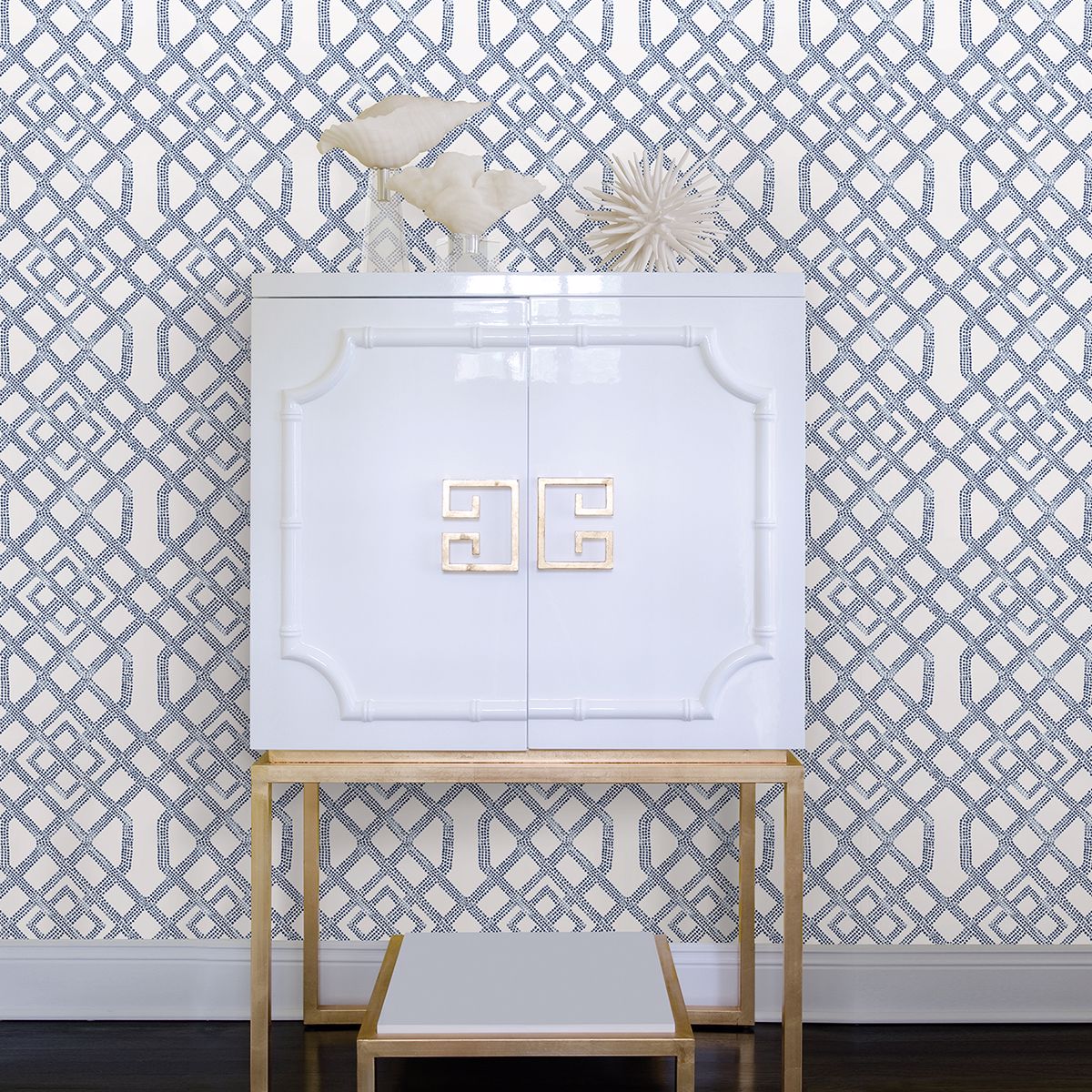 2861-25708 Traverse Blue Trellis Wallpaper