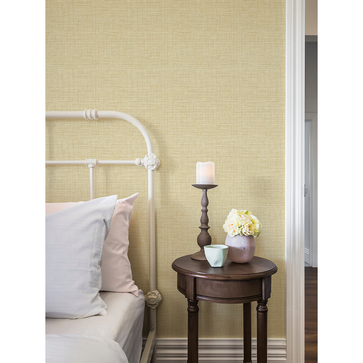  2999-25793 Tuckernuck Gold Linen Wallpaper