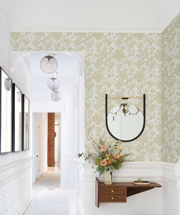 4074-26632 Helen Gold Floral Trail Wallpaper