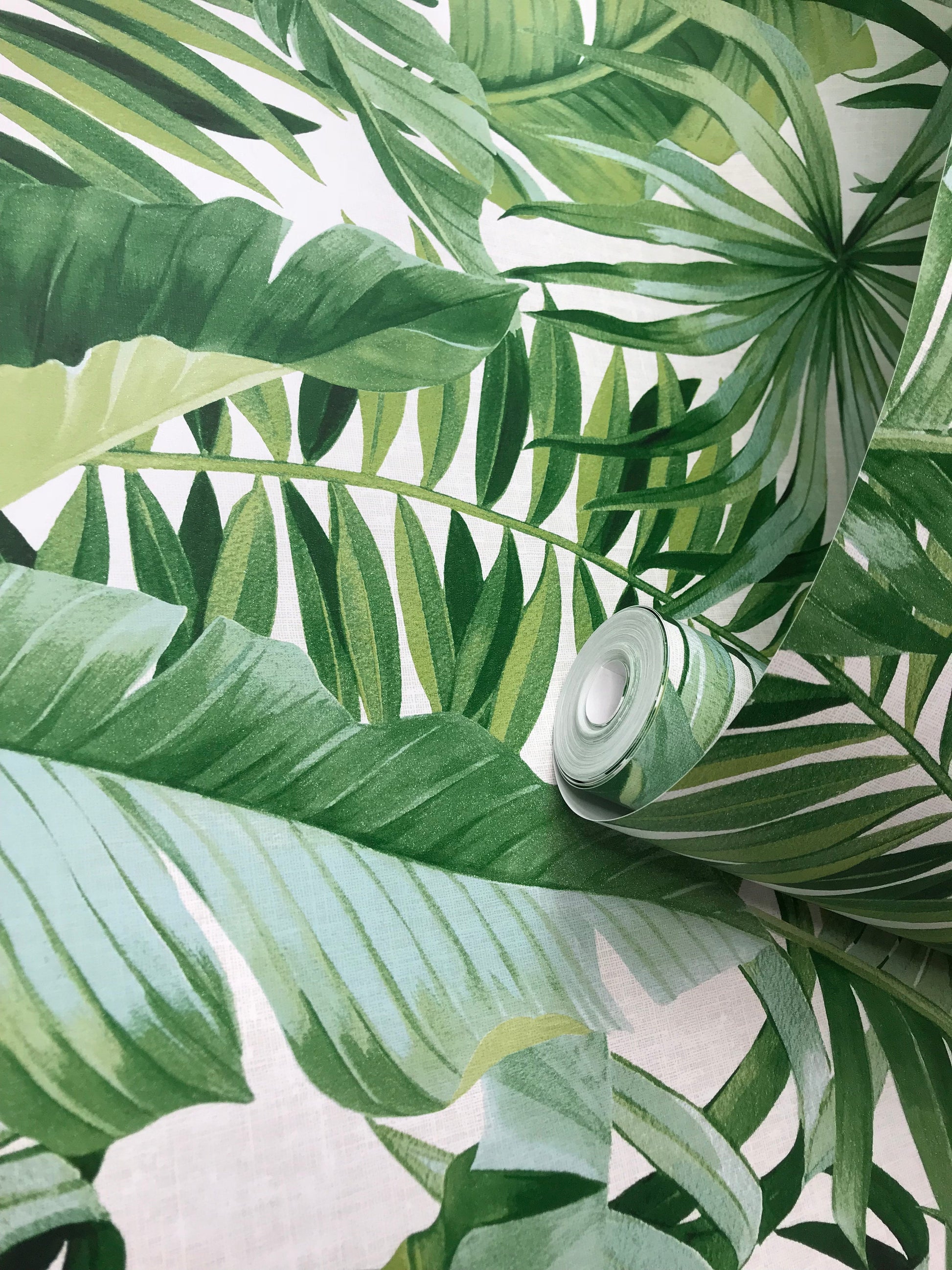 FD24136 Palm leaves Banana Leaf White Green Tropical Wallpaper