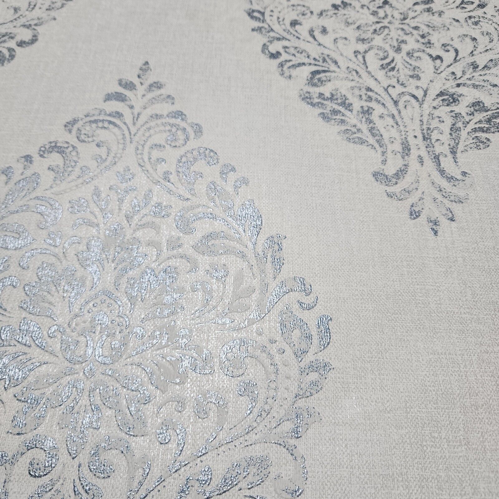 2834-25044 PASCALE LIGHT GREY MEDALLION WALLPAPER rolls Victorian wallcoverings