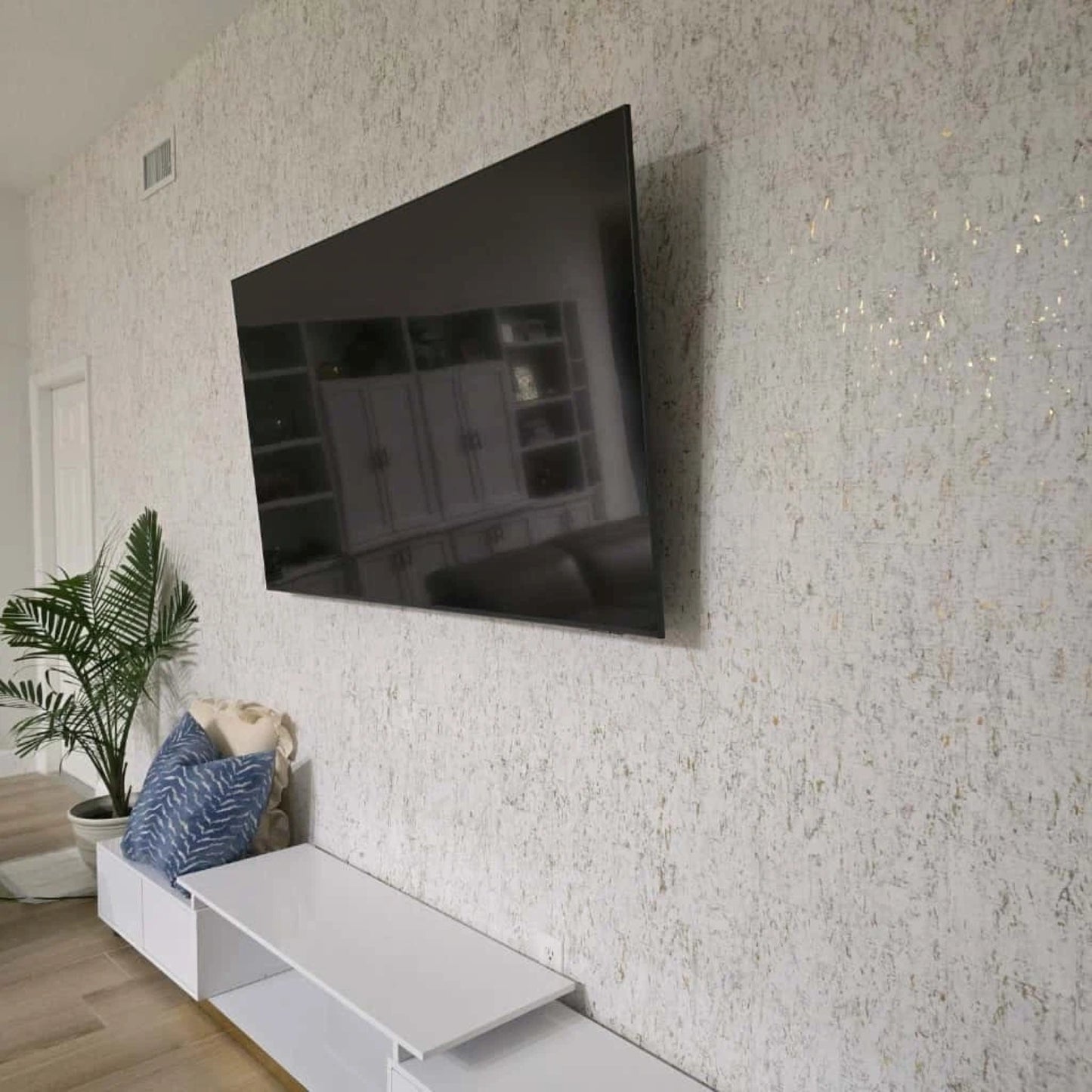 WM014KCG Real natural cork textured golden off white gold metallic foil modern Wallpaper