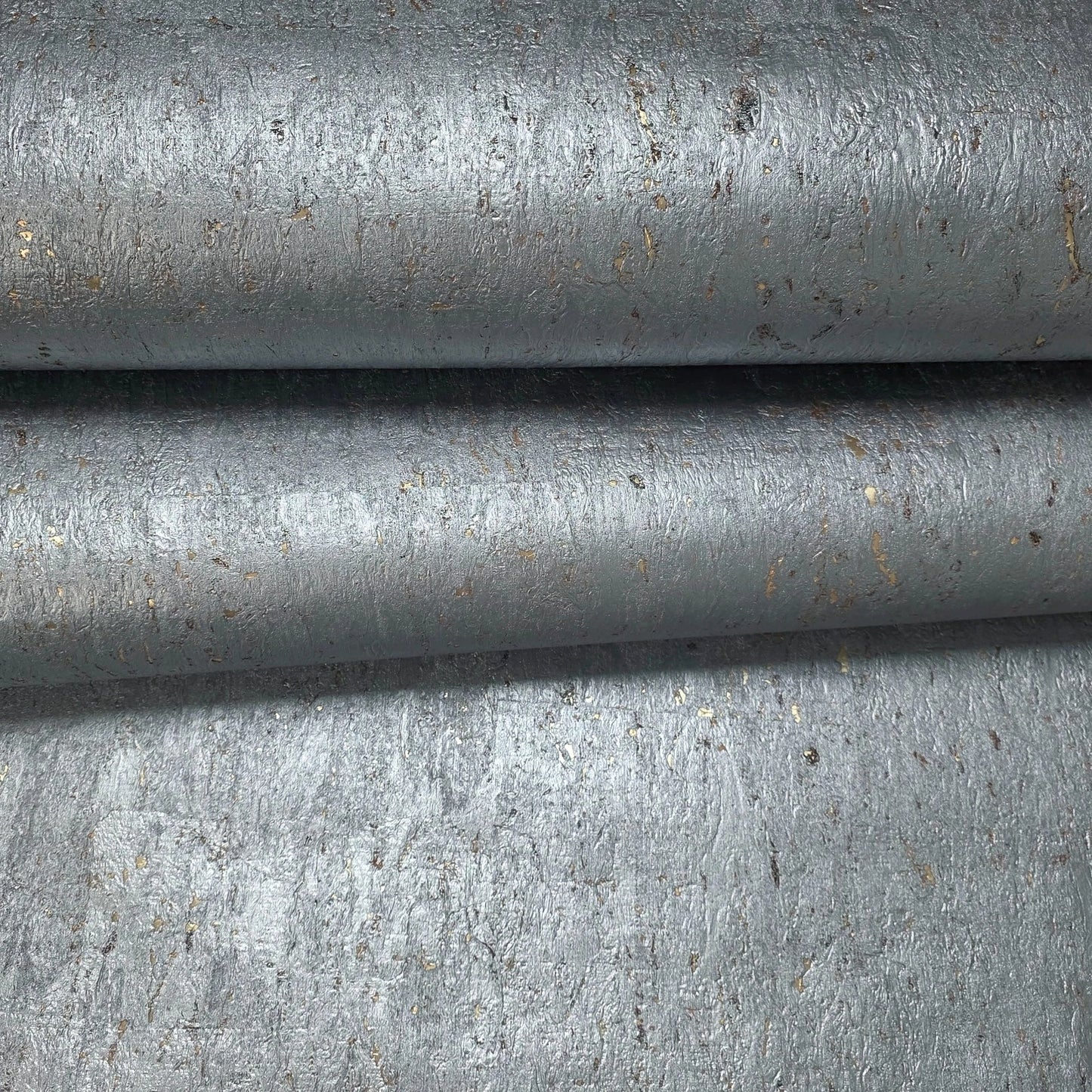 WM029KCG Real Natural cork wallcovering gray silver gold metallic foil textured Wallpaper