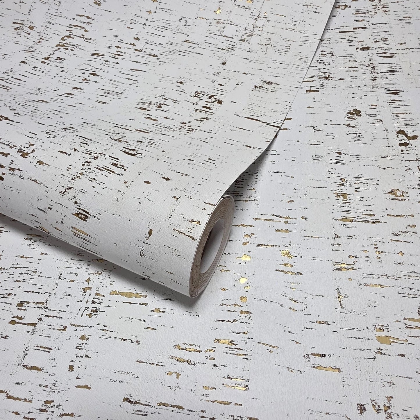 WM100101SMC Enchanced natural cork matte white gold metallic foil birch textured Wallpaper