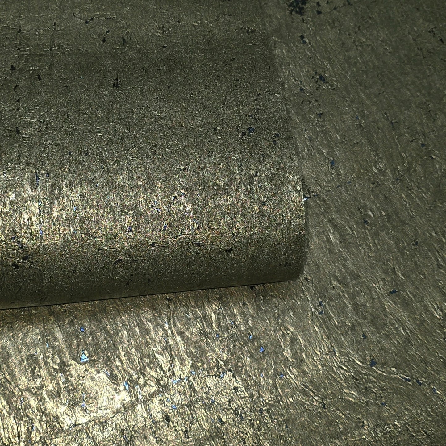 WM811KCS Real Natural cork organic dark Brass metallic black textured eco Wallpaper rolls