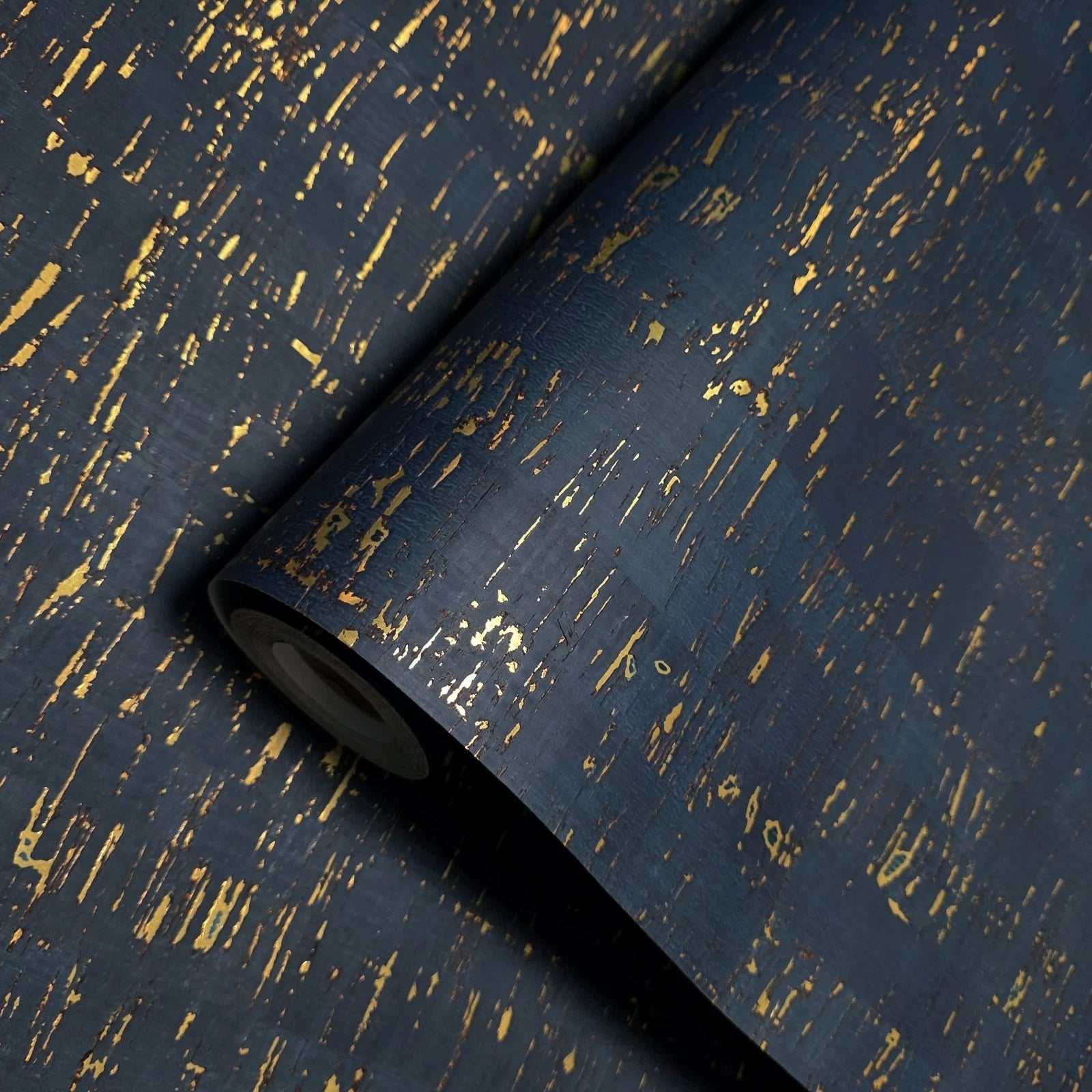 WM865301 Enhanced natural cork deep navy gold metallic foil striped textured Wallpaper