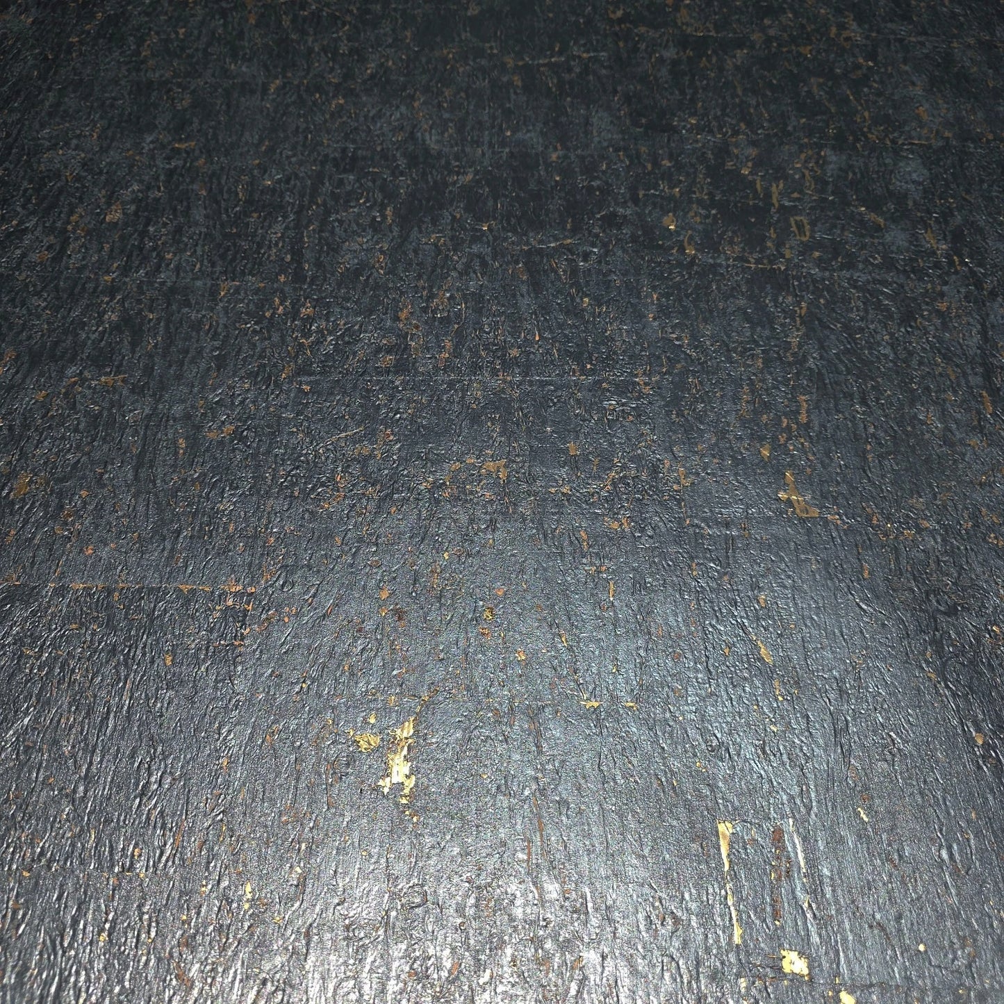 WM868KCG Real Natural cork Gray charcoal platinum gold metallic foil textured Wallpaper