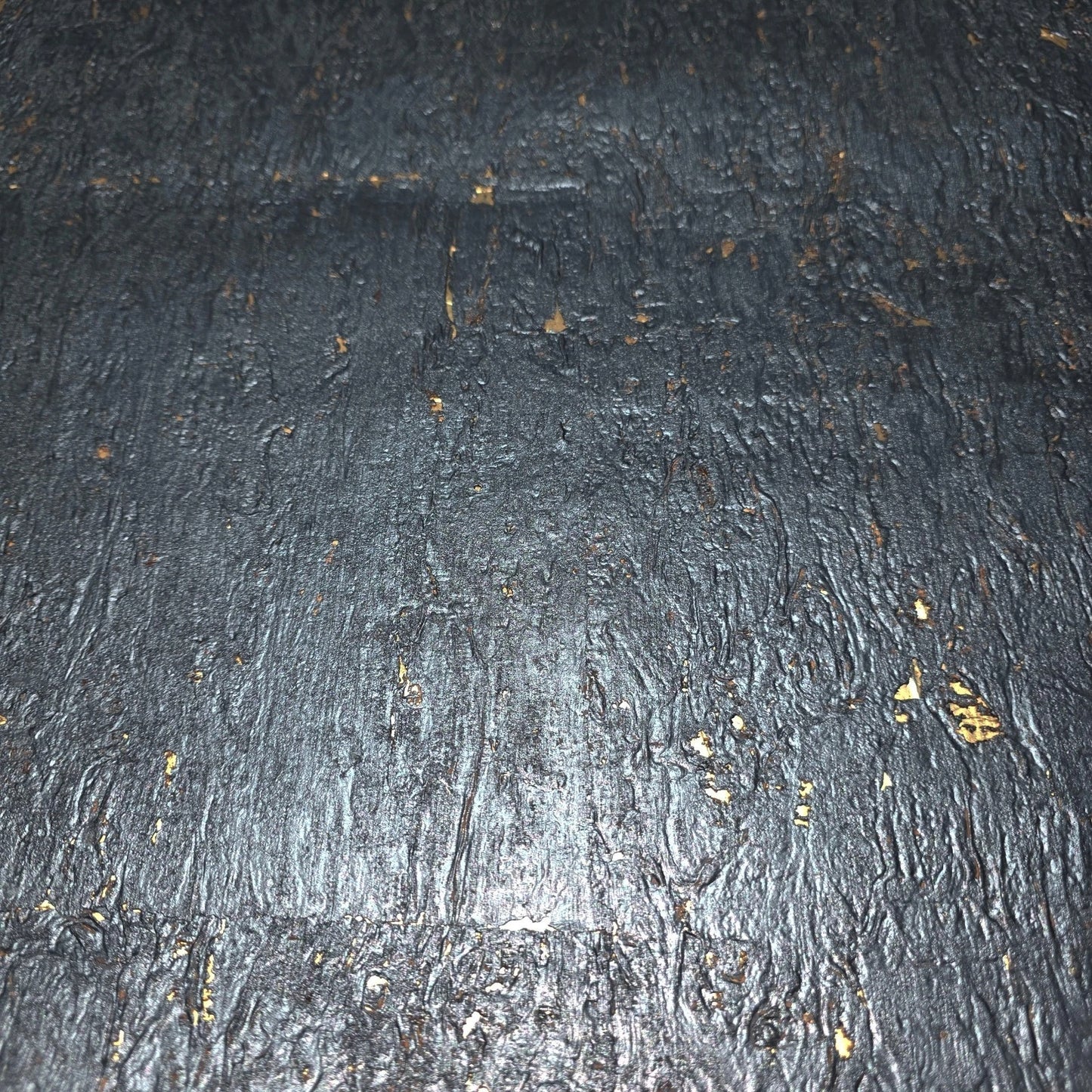 WM868KCG Real Natural cork Gray charcoal platinum gold metallic foil textured Wallpaper